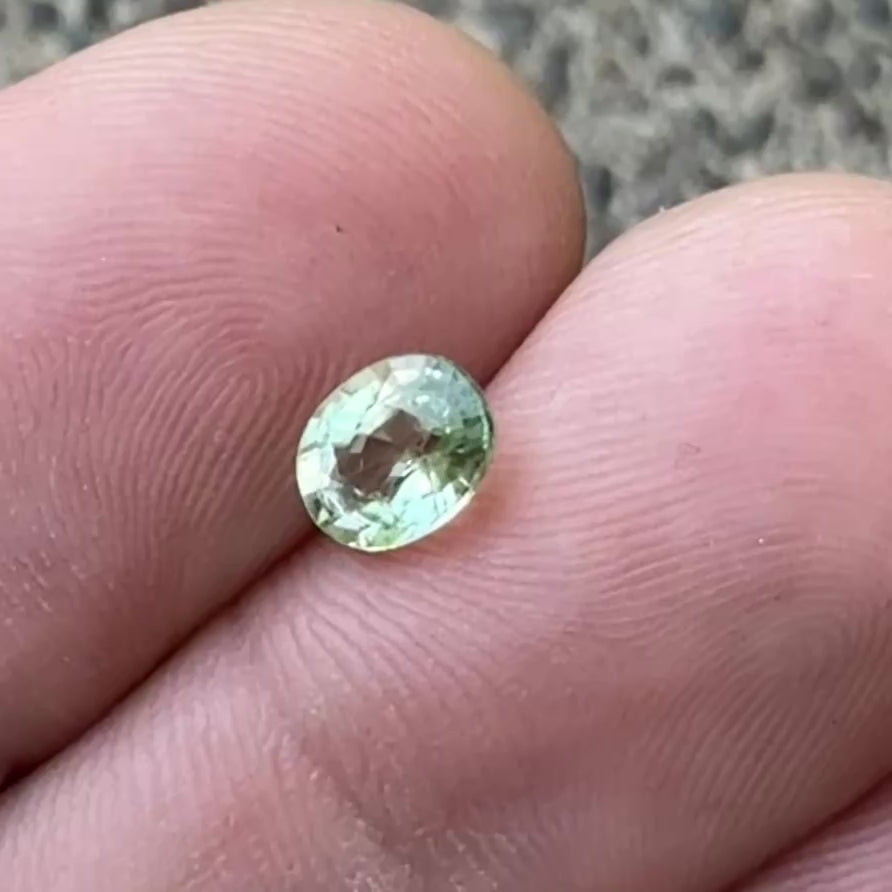 Mint Green Nigerian Tourmaline - Oval - .89ct